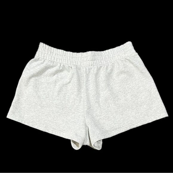 Victorias Secret On Point Soft Comfy Fleece Oversized Shorts W / Pockets Gray XL - Picture 2 of 2